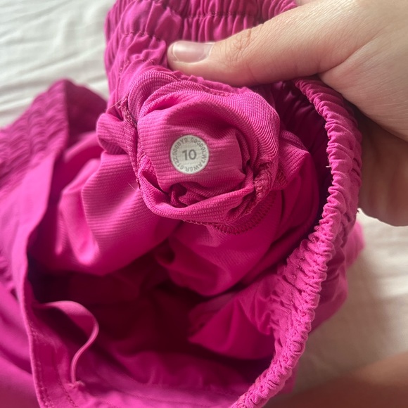 COPY - sonic pink lululemon shorts 2.5 inch high rise - Picture 3 of 3